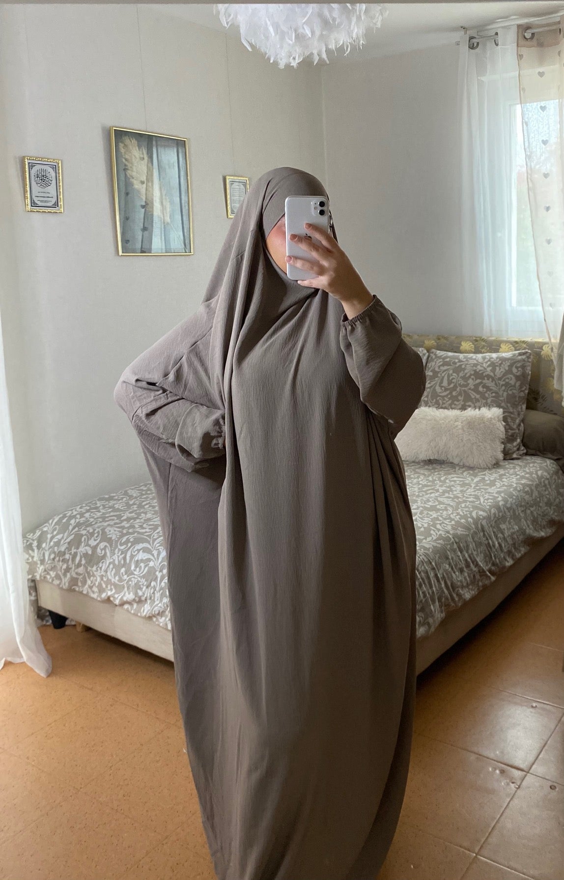 Jilbeb Taupe en Jersey Premium